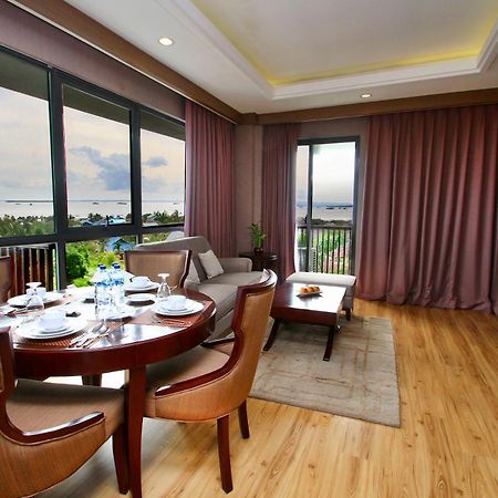 Swiss-Belhotel Sorong Exterior foto